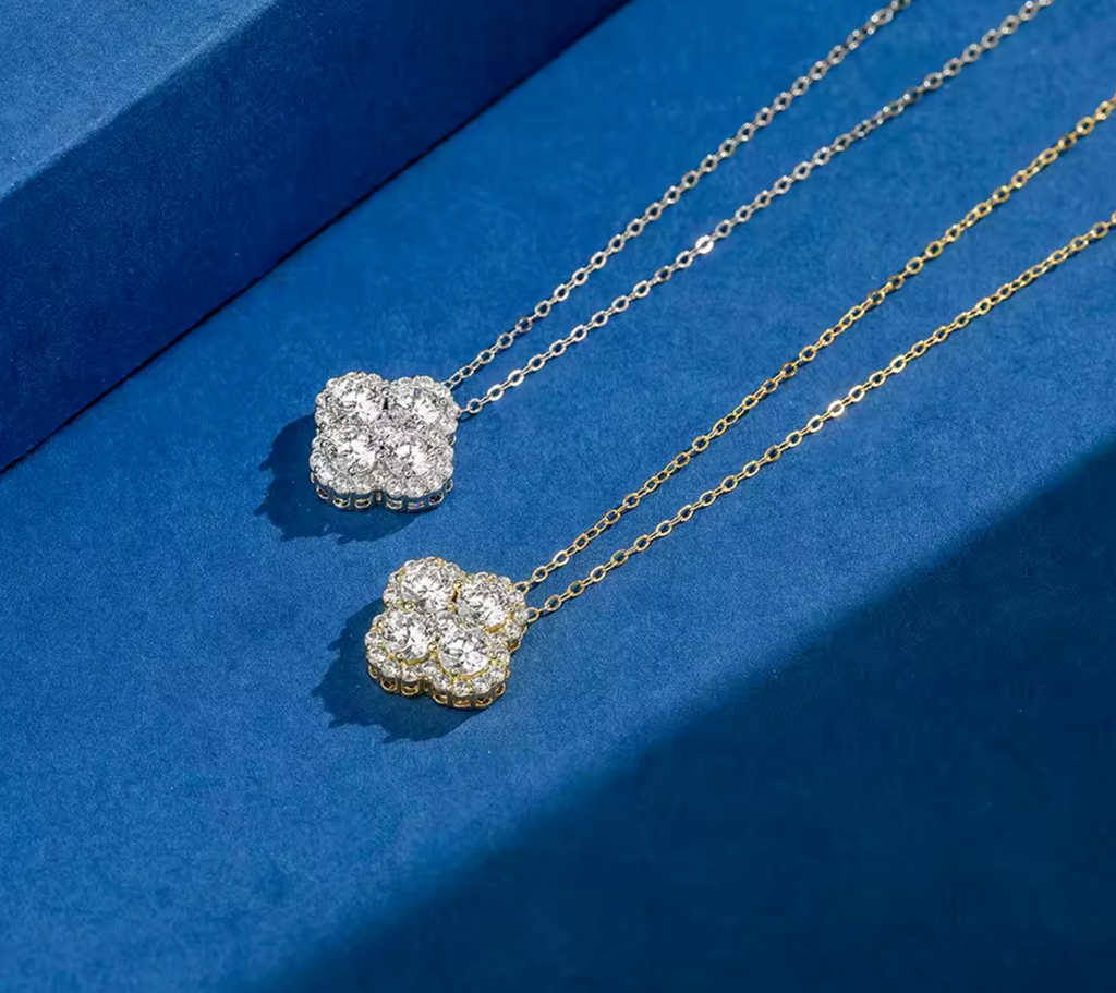 Sweet Flower Pendant Necklace