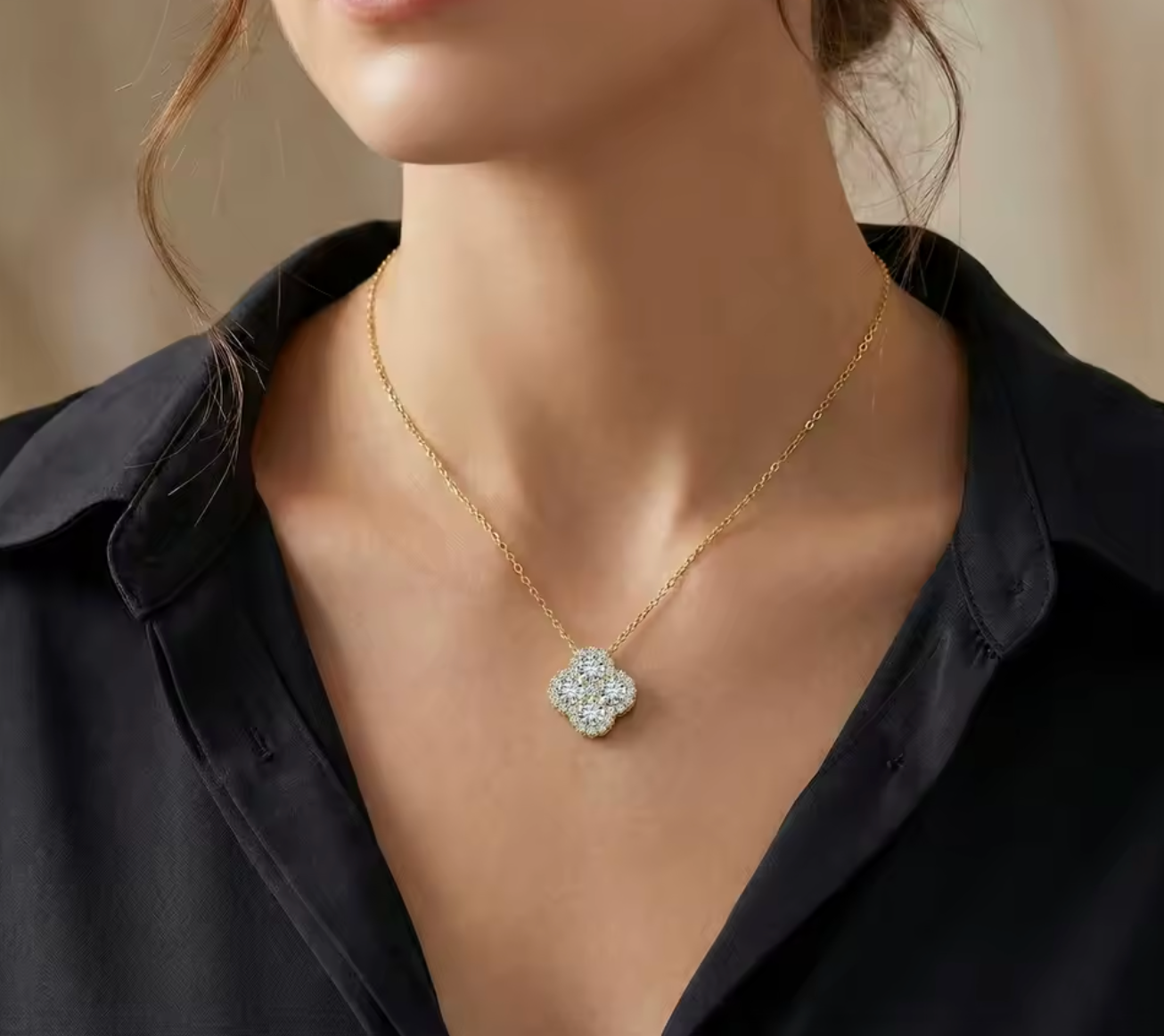 Sweet Flower Pendant Necklace