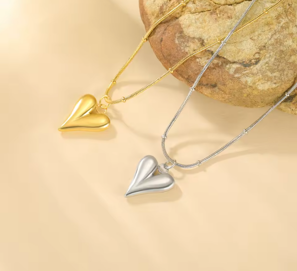 Skyrim Heart Pendant Necklace