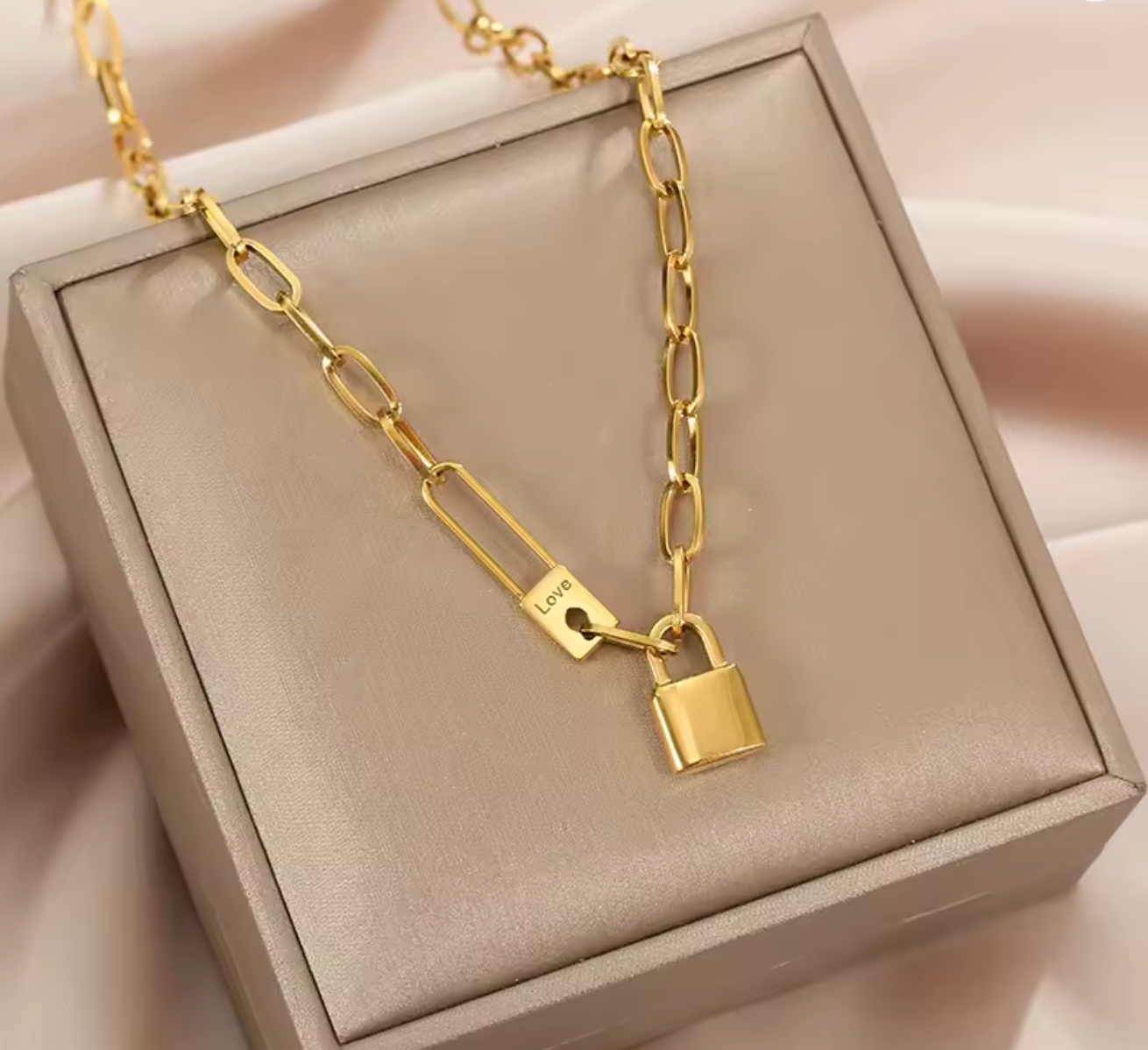 316L Stainless Steel Letter Love Lock Pendant Thick Chain Necklace